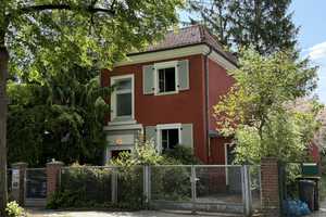 Top-Gelegenheit im grünen Lankwitz/Altbau-Wohnhaus mit idyllischem Garten – Berlin – Vorschaubild 1