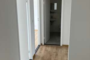 Erstbezug nach umfassender Sanierung: 4 Zimmer in München-Johanneskirchen! – Preziosastraße 24, 81927 Johanneskirchen, München – Vorschaubild 3