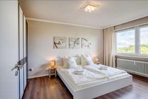 Möbliert: Gut geschnittene 3,5-Zimmer Wohnung in ruhiger Lage – Die vollständige Adresse der Immobilie erhältst du vom Anbieter., 81927 Englschalking, München – Vorschaubild 3