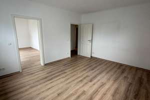 Platz für Ihre Ideen: 3,5-Zimmer-Wohnung in Reutlingen – Jakobstraße 14, 72760 Reutlingen-Mitte, Reutlingen – Vorschaubild 3