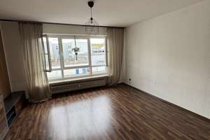 4‑Zimmer‑Wohnung mit Balkon in zentraler Innenstadtlage von Koblenz – Altlöhrtor 38, 56068 Altstadt, Koblenz – Vorschaubild 3