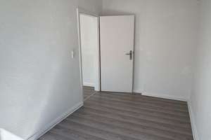 Helle 2-Zimmer-Wohnung in Wilhelmshaven - frisch renoviert – Die vollständige Adresse der Immobilie erhältst du vom Anbieter., 26384 Heppens, Wilhelmshaven – Vorschaubild 3