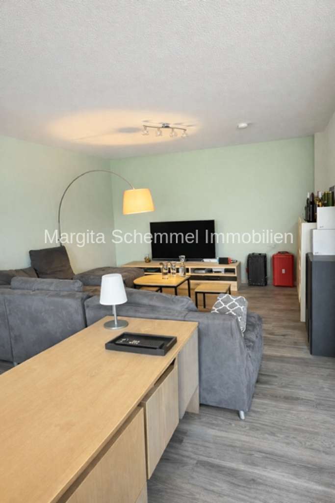 Immobilie in Feucht - Großzügige Wohnung für 2 Personen oder Homeoffice - Bild 4