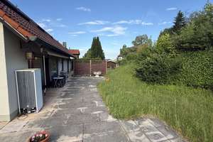 Wohnen im Grünen: Mehrgenerationenhaus mit drei Wohneinheiten und Garten in Neufahrn-Fürholzen – Bergfeldstraße 11, 85376 Neufahrn bei Freising – Vorschaubild 9