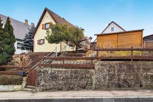 Grundstück mit kleinem Haus- wohnen, umbauen oder neu gestalten "reserviert" – Die vollständige Adresse der Immobilie erhältst du vom Anbieter., 86199 Inningen, Augsburg – Vorschaubild 3