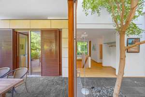 Architektenbungalow mit ikonischer Architektur und einzigartigem Naturschutzblick – Die vollständige Adresse der Immobilie erhältst du vom Anbieter., 22359 Volksdorf, Hamburg – Vorschaubild 14