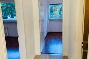 Helles WG-Zimmer mit Blick ins Grüne, 18 m² & 2 Balkonen - Karlsruhe Waldstadt – 76139 Waldstadt, Karlsruhe – Vorschaubild 5