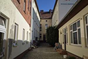 Wohn- und Geschäftshaus mit 5 Gewerbe- und 5 Wohneinheiten in der Lübbener Altstadt – Die vollständige Adresse der Immobilie erhältst du vom Anbieter., 15907 Lübben (Spreewald) – Vorschaubild 3