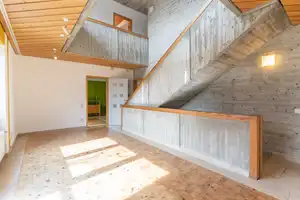 Architektenvilla mit drei separaten Apartments und Garten in Vohburg zu verkaufen – Pfaffenhofen an der Ilm (Kreis) – Vorschaubild 1