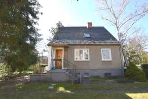 Gemütliches, kleines Einfamilienhaus zum Modernisieren auf großem Grundstück in beliebter Lage – Harz (Kreis) – Vorschaubild 2