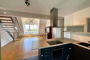 Wohnen mit besonderem Charme-exklusive 5-Zimmer-Maisonette in Top-Lage


 – 67061 Süd, Ludwigshafen am Rhein – Vorschaubild 2