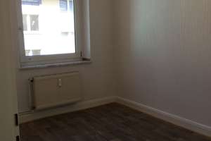 Schöne, geräumige 4 Zimmer Wohnung in Duisburg – Dickelsbachstrasse 10, 47053 Dellviertel, Duisburg – Vorschaubild 9