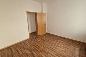 Helle 5-Zimmer-Wohnung mit Balkon und 129,84 m² Wohnfläche in Magdeburg – Breiter Weg 255, 39104 Altstadt, Magdeburg – Vorschaubild 12
