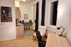 1-Zimmer Wohnung im 1. OG in Berlin-Mitte (Mitte) – Kastanienalle 37, 10119 Mitte (Ortsteil), Berlin – Vorschaubild 2