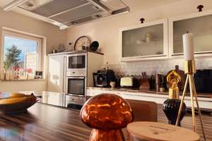 ***Luxuriös ausgestattete Wohnung mit großem Balkon und herrlicher Wohnküche