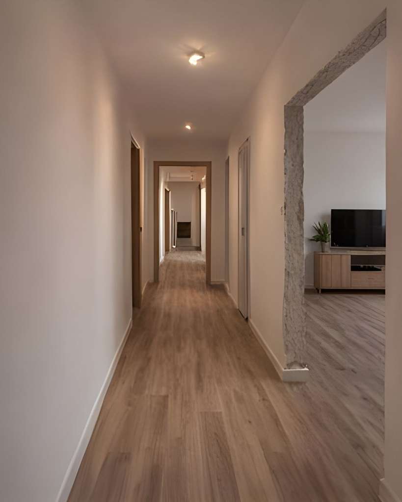 Immobilie in Oberschleißheim - Frisch komplett renovierte 3-Zimmer-Wohnung mit Balkon - ideal für Eigennutzer oder Kapitalanleger - Bild 0