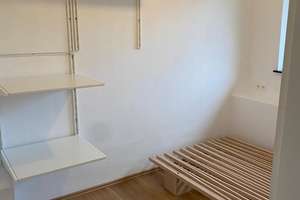 verkaufe gepflegte 1.5 Zimmer Wohnung in Billstedt – Die vollständige Adresse der Immobilie erhältst du vom Anbieter., 22117 Billstedt, Hamburg – Vorschaubild 2