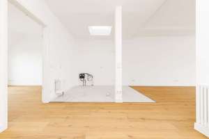 Uhlandstraße 45 – Stilvolle, frisch renovierte Dachgeschosswohnung im herrschaftlichen Altbau!! – Uhlandstraße 45, 10719 Wilmersdorf, Berlin – Vorschaubild 4