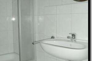 Sonnige 2 1/2 DG Wohnung München Obermenzing – Bergsonstraße 37, 85276 Obermenzing, München – Vorschaubild 10