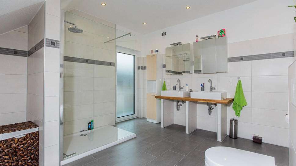 Immobilie in Hünxe - *** Ein Platz zum Wohlfühlen ! *** Infos unter 0171 7744817 - Bild 0