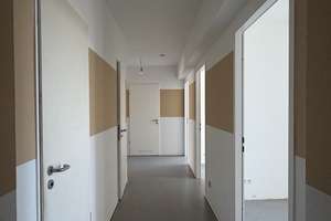 WBS-pflichtiges Familien-Apartment mit Balkon und Wannenbad - ohne Aufzug! – Janusz-Korczak-Straße 18, 12627 Hellersdorf, Berlin – Vorschaubild 9