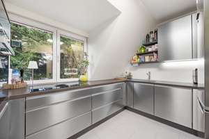  Stilvolle Maisonette inklusive KFZ-Stellplätzen und hochwertiger Küche in Bestlage von Sasel – Die vollständige Adresse der Immobilie erhältst du vom Anbieter., 22393 Sasel, Hamburg – Vorschaubild 6