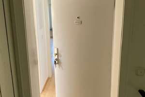 FRISCHE BRISE zum Einziehen: Schöne 2-Zimmer-Dachgeschosswohnung "nur für Einzelperson geeignet" ! – Aarstr. 52a, 65195 Nordost, Wiesbaden – Vorschaubild 5