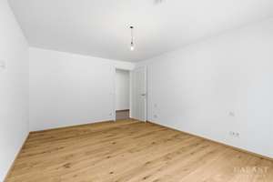 Wohnung für Sonnenliebhaber! – Die vollständige Adresse der Immobilie erhältst du vom Anbieter., 81827 Waldtrudering, München – Vorschaubild 9