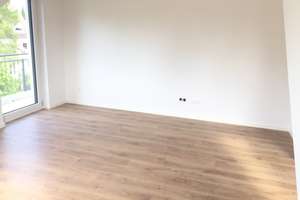 Neuwertige - moderne 2 Zimmer Dachgeschosswohnung EBK Balkon Trudering/Berg am Laim – Weißpfennigweg 9a, 81825 Berg am Laim Ost, München – Vorschaubild 9