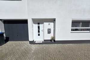 Aufwendig neu renoviertes freistehendes Einfamilienhaus mit kl. Garten und Garage in Friedrichsthal – Stadtverband Saarbrücken (Kreis) – Vorschaubild 9