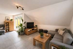 Gut geschnittene 2-Zimmer-Wohnung mit Südwestbalkon und Tiefgarage – Die vollständige Adresse der Immobilie erhältst du vom Anbieter., 42349 Cronenberg, Wuppertal – Vorschaubild 4