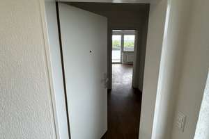 Attraktive kleine 2-Zimmer-Wohnung mit Balkon in Frohnhausen – Ihr neues Zuhause ab 01.08.2026! – Giesebrechtstraße 53, 45144 Frohnhausen, Essen – Vorschaubild 4