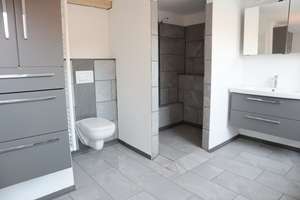 Lebendiger Wohnraum: 2,5-Zimmer-Wohnung in Rottenburg am Neckar – Hechinger Straße 84, 72108 Rottenburg am Neckar – Vorschaubild 2