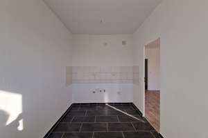 Einziehen und wohlfühlen***gemütliche 3-Zimmer-Wohnung mit Wannenbad und großen Balkon! – Jupiterstraße 38, 4205 Grünau-Nord, Leipzig – Vorschaubild 11