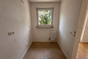 Sonnige 2-Zimmer-Wohnung mit Balkon in Nürnberg – Hochgernstraße 5, 90471 Langwasser Nordwest, Nürnberg – Vorschaubild 4