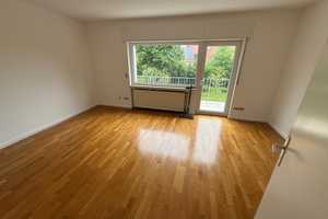 Neu saniertes EFH (DHH) mit integrierter ELW in großartiger Wohnlage von Oberursel (nähe Stadtmitte) – Hochtaunuskreis – Vorschaubild 8