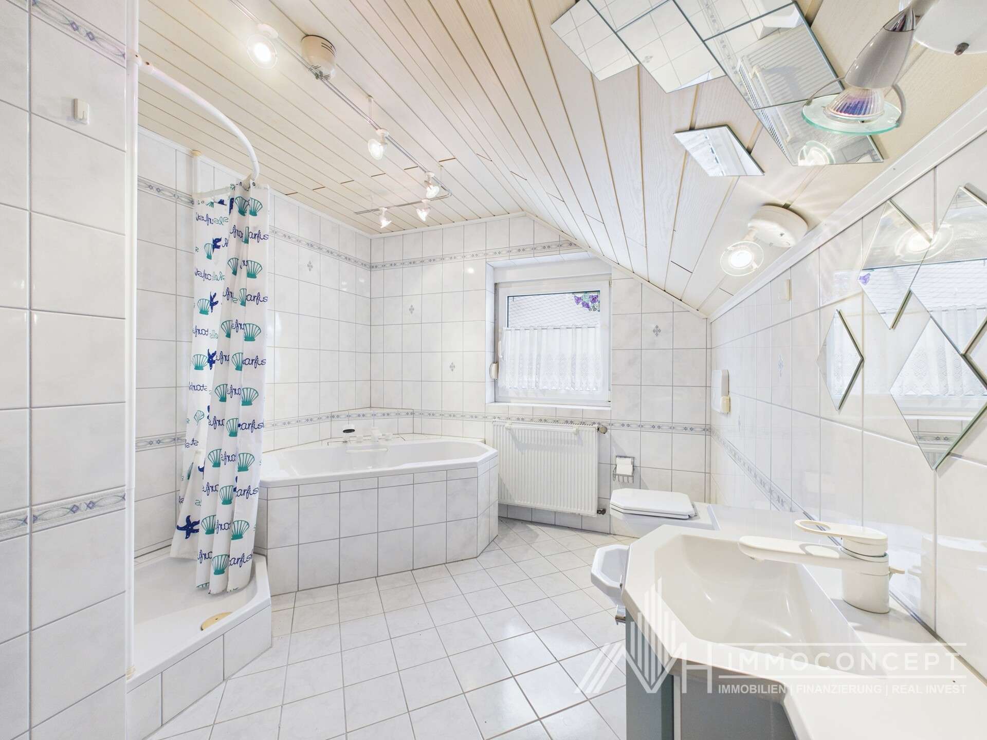 Immobilie in Kröv - Wohn- und Geschäftshaus | Lagerfläche | Ladenlokal | Wohnung modernisiert | 54536 Kröv - Bild 0