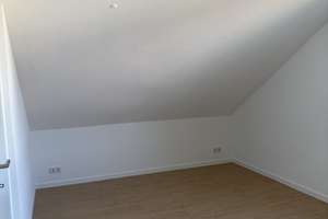 Helle & charmante Dachgeschosswohnung – 82 m² – sofort bezugsfrei – Fabriciusstraße 10, 33104 Schloß Neuhaus, Paderborn – Vorschaubild 9
