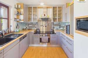 Exklusives Zweifamilienhaus mit 68 m² Dachterrasse, 4 Balkonen & Doppelgarage – Die vollständige Adresse der Immobilie erhältst du vom Anbieter., 63768 Hösbach – Vorschaubild 4