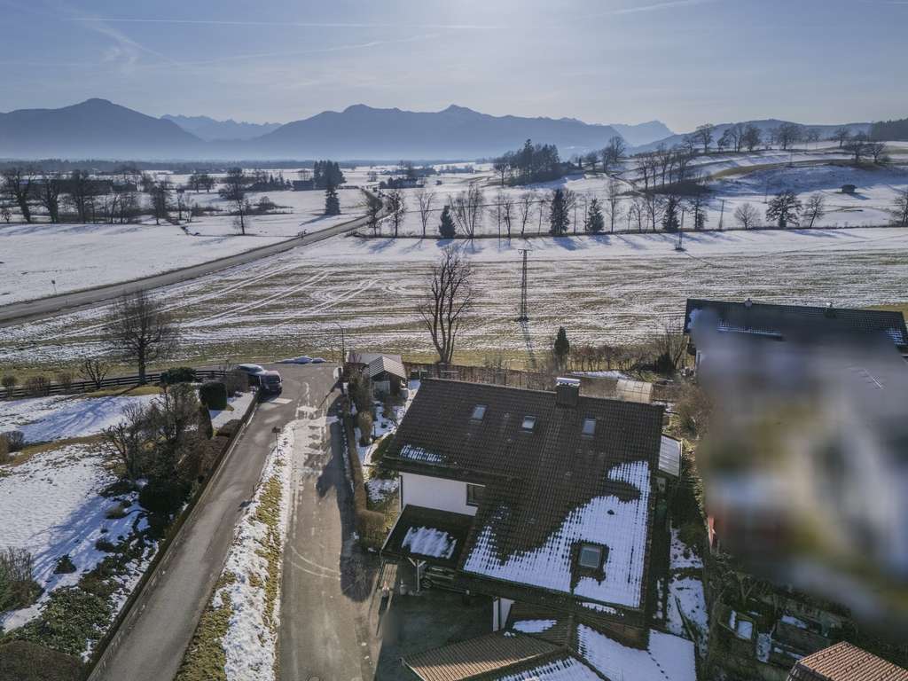 Immobilie in Penzberg - Platz zum Wohnen, Bauen und Genießen, vereint in einem Haus - Bild 0