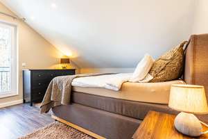Großzügiges EFH nahe Frankfurt | 10 Zimmer, Garten, Kamin, ideal für Familien & Expats – Die vollständige Adresse der Immobilie erhältst du vom Anbieter., 65719 Hofheim am Taunus – Vorschaubild 13