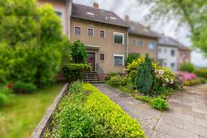 Reihenmittelhaus mit Garten und Garage in Broitzem! Meine Immobilie = Mein Partner!