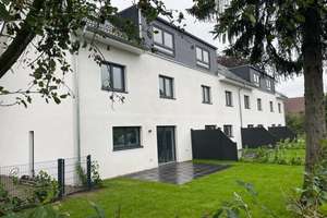 Möbliertes Endreihenhaus in Norderstedt mit 4 Schlafzimmern – Am Wiesengrunde 1a, 22844 Norderstedt – Vorschaubild 1
