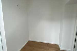 Traumhafte 2-Zimmer-Wohnung - Lichtdurchflutet, modern und frisch saniert! – Salzlandkreis – Vorschaubild 3