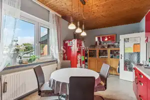 Modernisiertes Reihenmittelhaus mit Garten und zwei Garagen – auf städtischem Erbpachtgrundstück – Recklinghausen (Kreis) – Vorschaubild 6