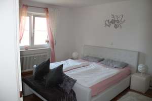 Helle, großzügige 4-Zimmer-Wohnung mit Balkon und EBK in Kirchheim bei München – Hausen 16, 85551 Kirchheim bei München – Vorschaubild 5