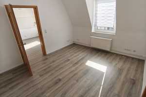 Renovierte 2 Zimmerwohnung mit Durchgangszimmer in Wuppertal – Am Engelnberg 19, 42107 Wuppertal – Vorschaubild 7