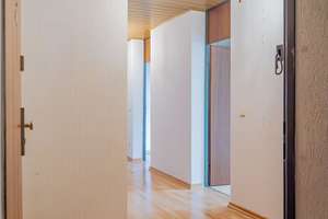 Modernisierungsbedürftige 3-Zimmer-Eigentumswohnung in ruhiger Lage von München Berg am Laim – Die vollständige Adresse der Immobilie erhältst du vom Anbieter., 81673 Josephsburg, München – Vorschaubild 2
