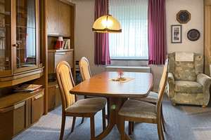 Renovierungsbedürftige Doppelhaushälfte mit Garage auf einem Erbpachtgrundstück in Hamm/Sieg! – Die vollständige Adresse der Immobilie erhältst du vom Anbieter., 57577 Hamm (Sieg) – Vorschaubild 11