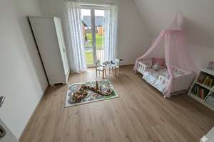 Erstbezug direkt am Wangermeer – moderne Neubau-Doppelhaushälfte mit Garten, Seelage & A+ Effizienz – Die vollständige Adresse der Immobilie erhältst du vom Anbieter., 26434 Wangerland – Vorschaubild 15